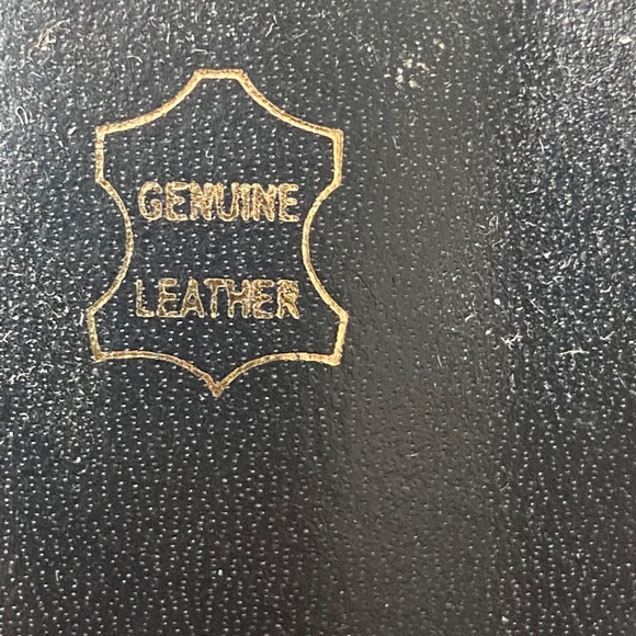 Black platform heels - Picture 4 of 4